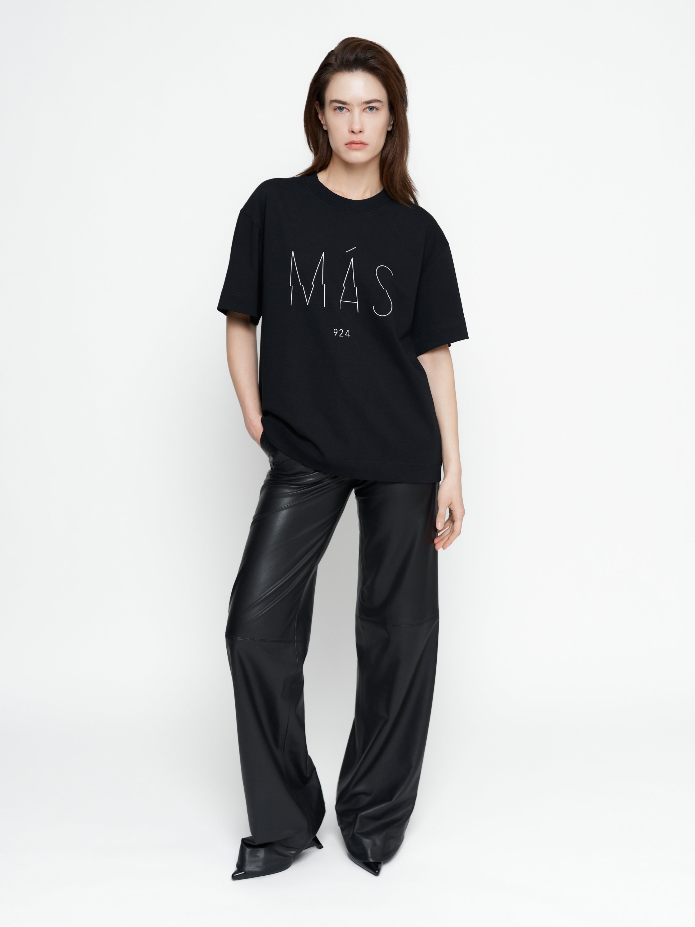 Unisex black t-shirt – MÁS 924