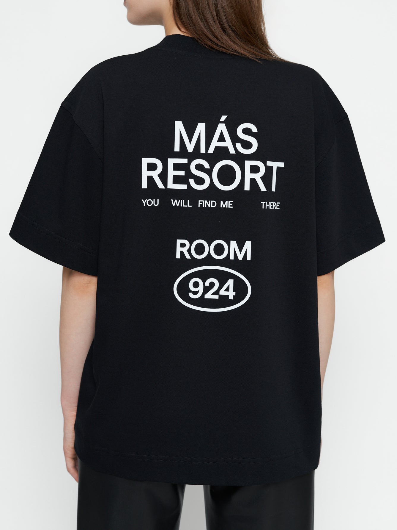 Resort juodi marškinėliai