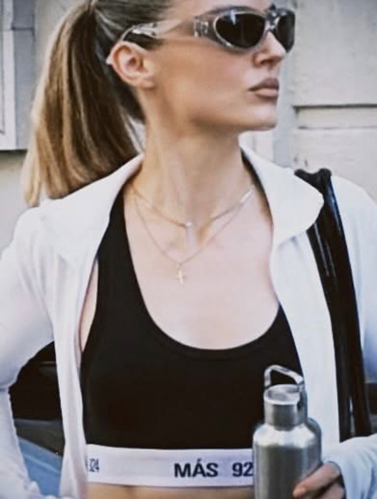 Black sports bra