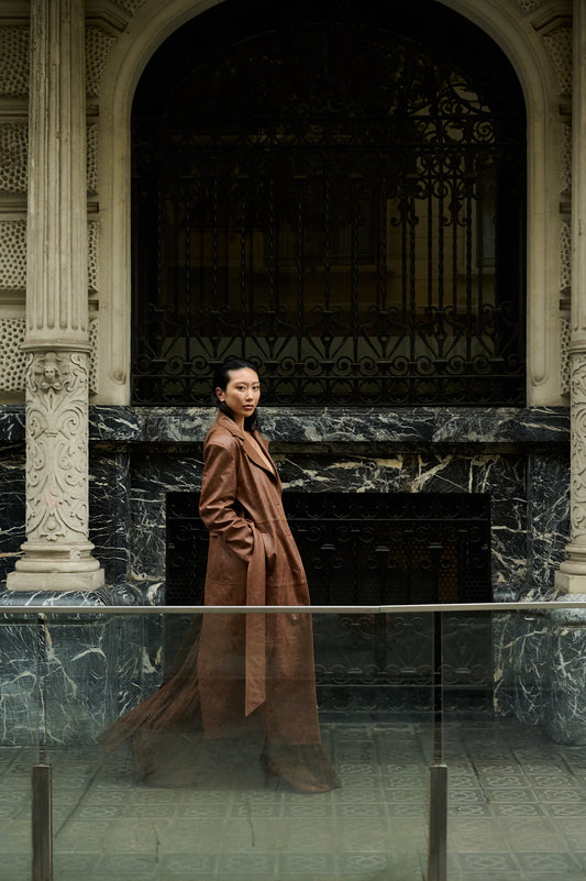  Rudas dirbtinės odos paltas