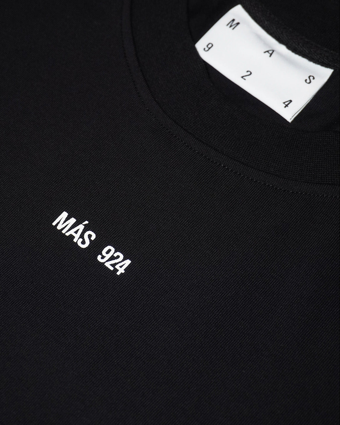 Minimal black t-shirt