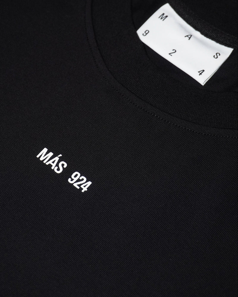 Minimal black t-shirt